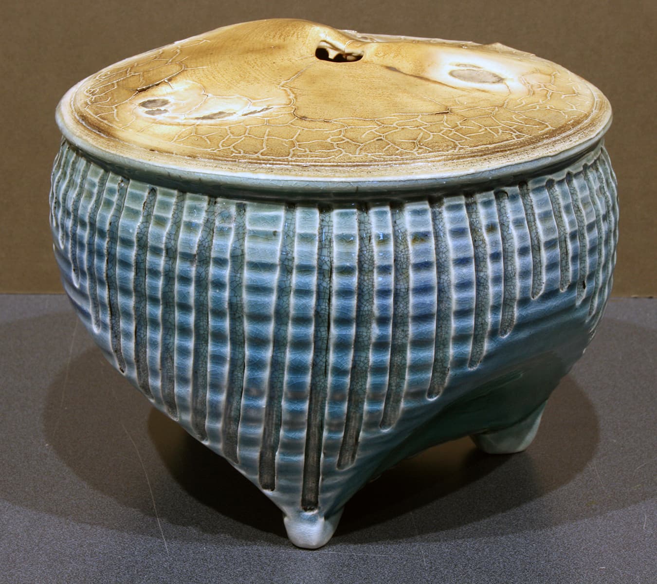 crawl glaze, ceramic, earthenware, dark, fire, salt, blue , texture
