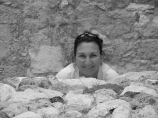 peaking, artist, black and white, rocks